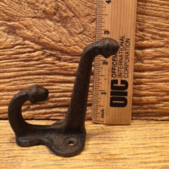 One (1) Cast Iron Rustic Double Acorn Wall Hooks 3" deep One (1) 0170-531705 R - Picture 16 of 16